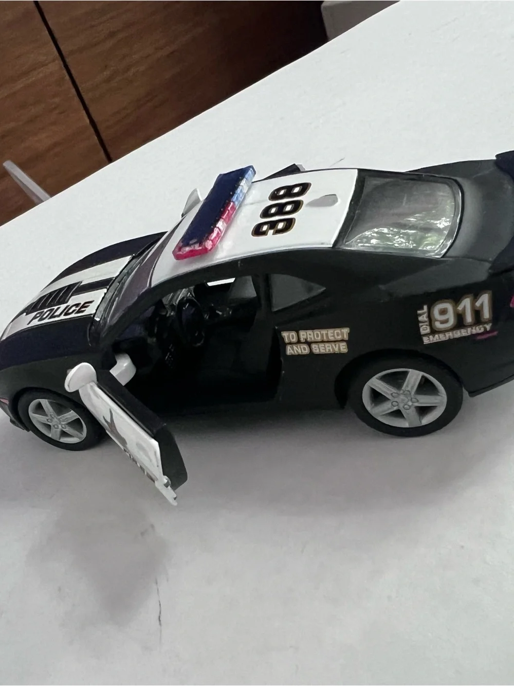 Kinsmart 2014 Chevrolet Camaro Police Car Interceptor 1:38 Scale Diecast Model